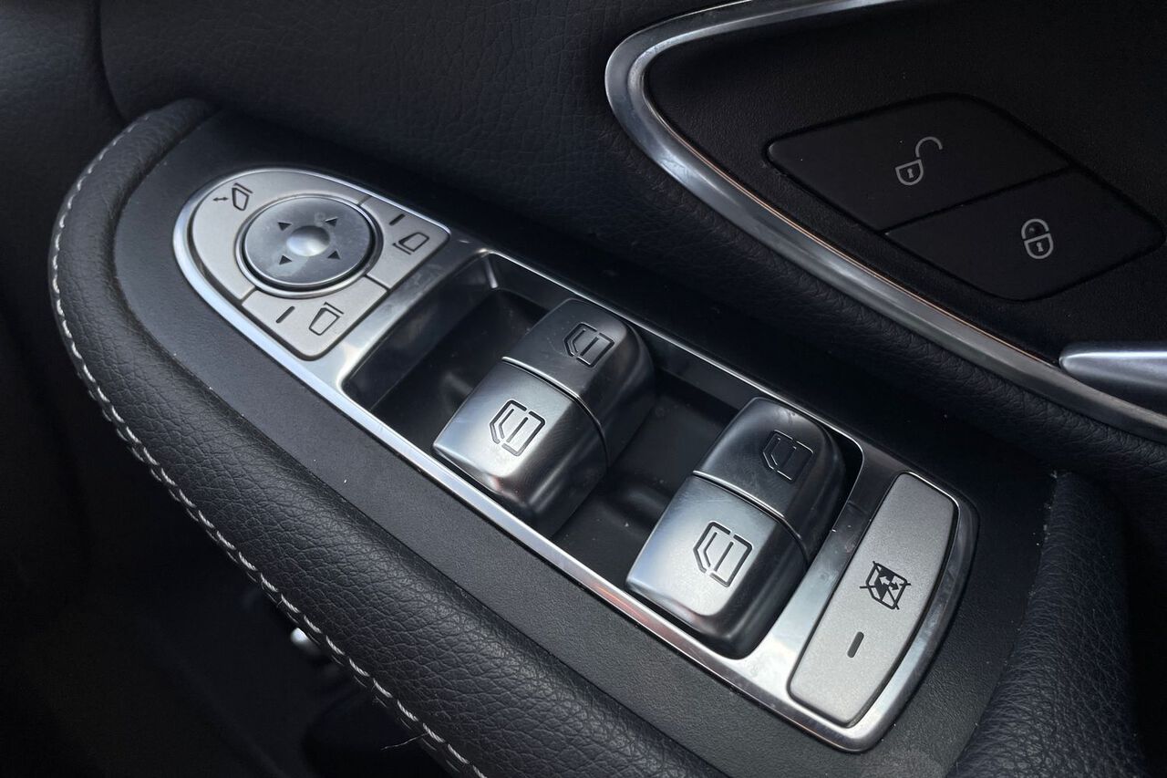 MERCEDES-BENZ C CLASS, , hi-res