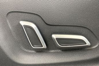 MG MOTOR UK HS, , hi-res
