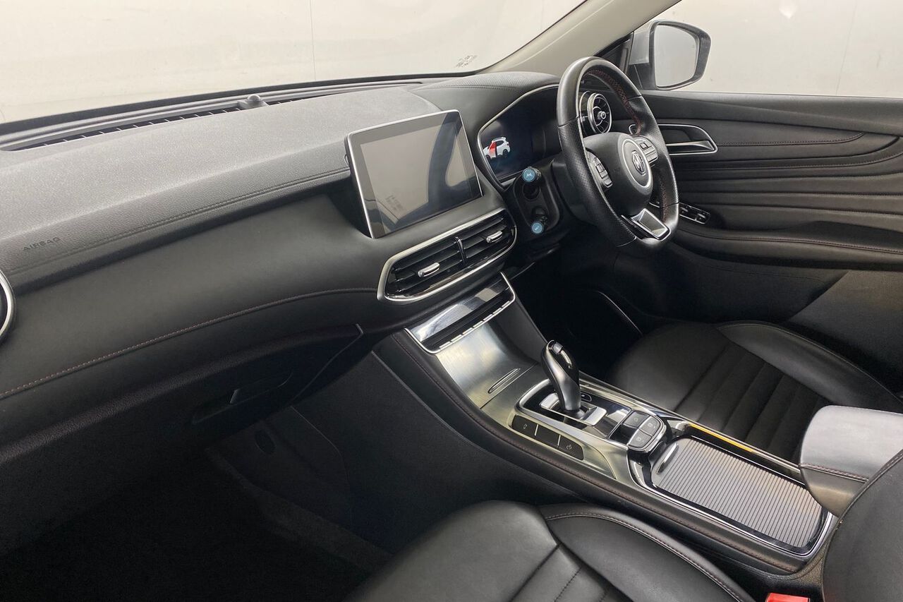 MG MOTOR UK HS, , hi-res