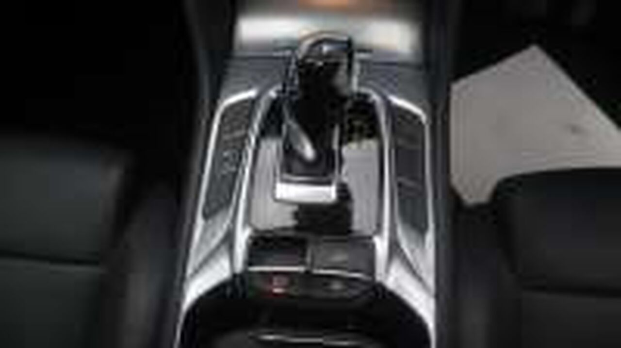 MG MOTOR UK HS, , hi-res
