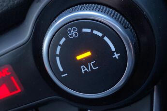 KIA STONIC, , hi-res