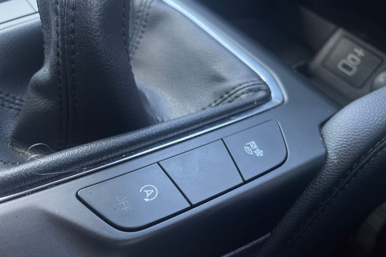 FORD KUGA, , hi-res