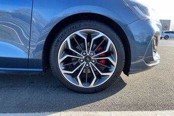 FORD FOCUS, , hi-res