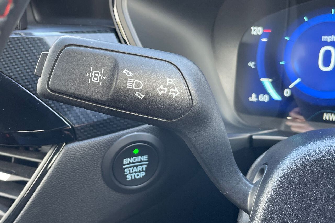 FORD KUGA, , hi-res