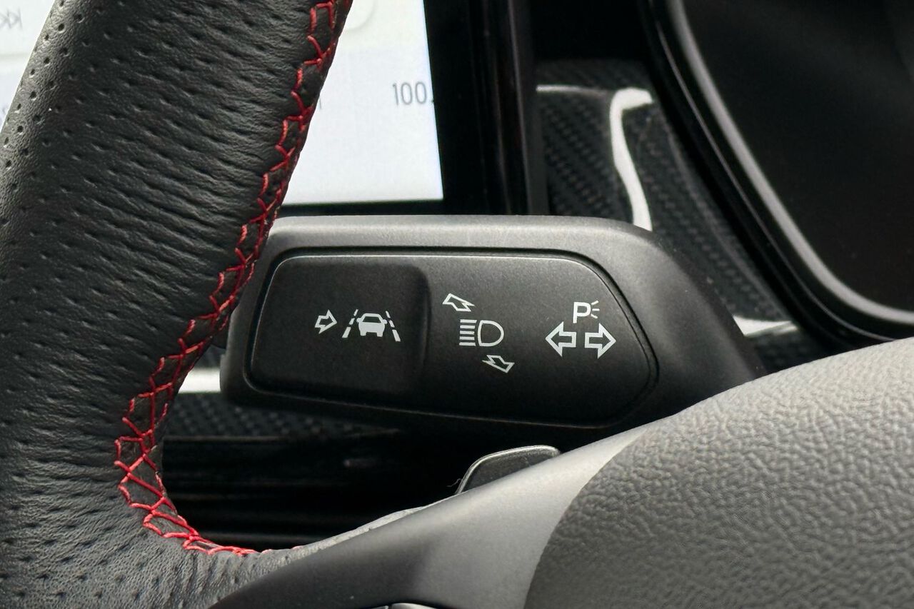 FORD FOCUS, , hi-res
