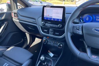 FORD FIESTA, , hi-res