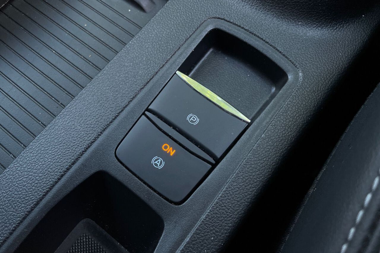 FORD FOCUS, , hi-res