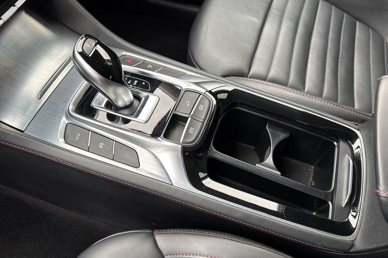 MG MOTOR UK HS, , hi-res
