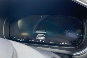 MG MOTOR UK HS, , hi-res