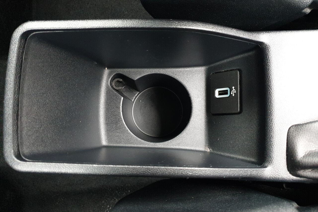 FORD FIESTA, , hi-res