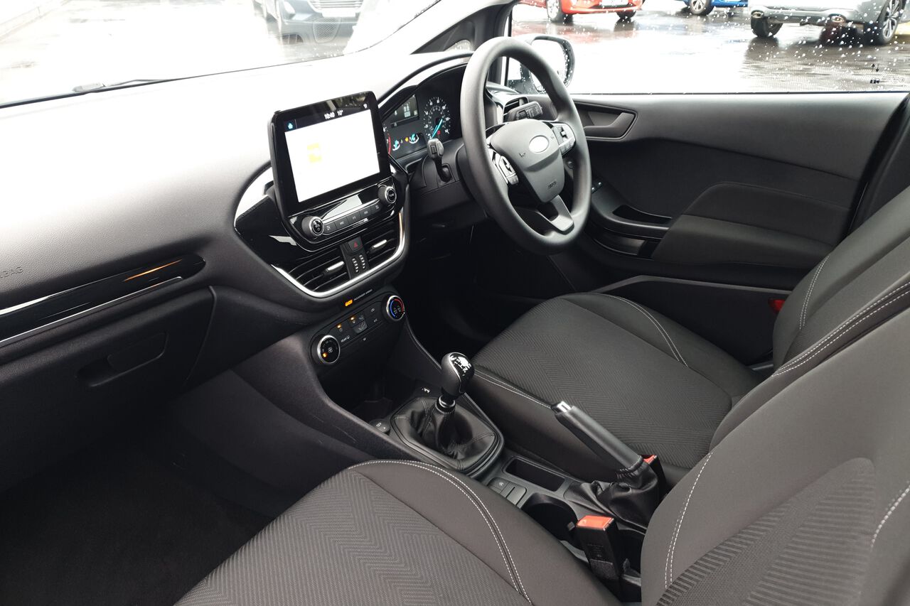 FORD FIESTA, , hi-res