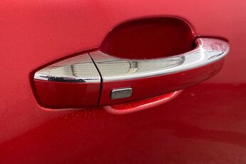 MG MOTOR UK HS, , hi-res