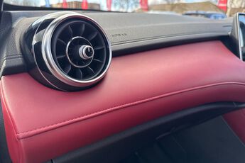 MG MOTOR UK HS, , hi-res
