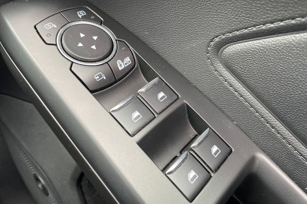 FORD FOCUS VIGNALE, , hi-res