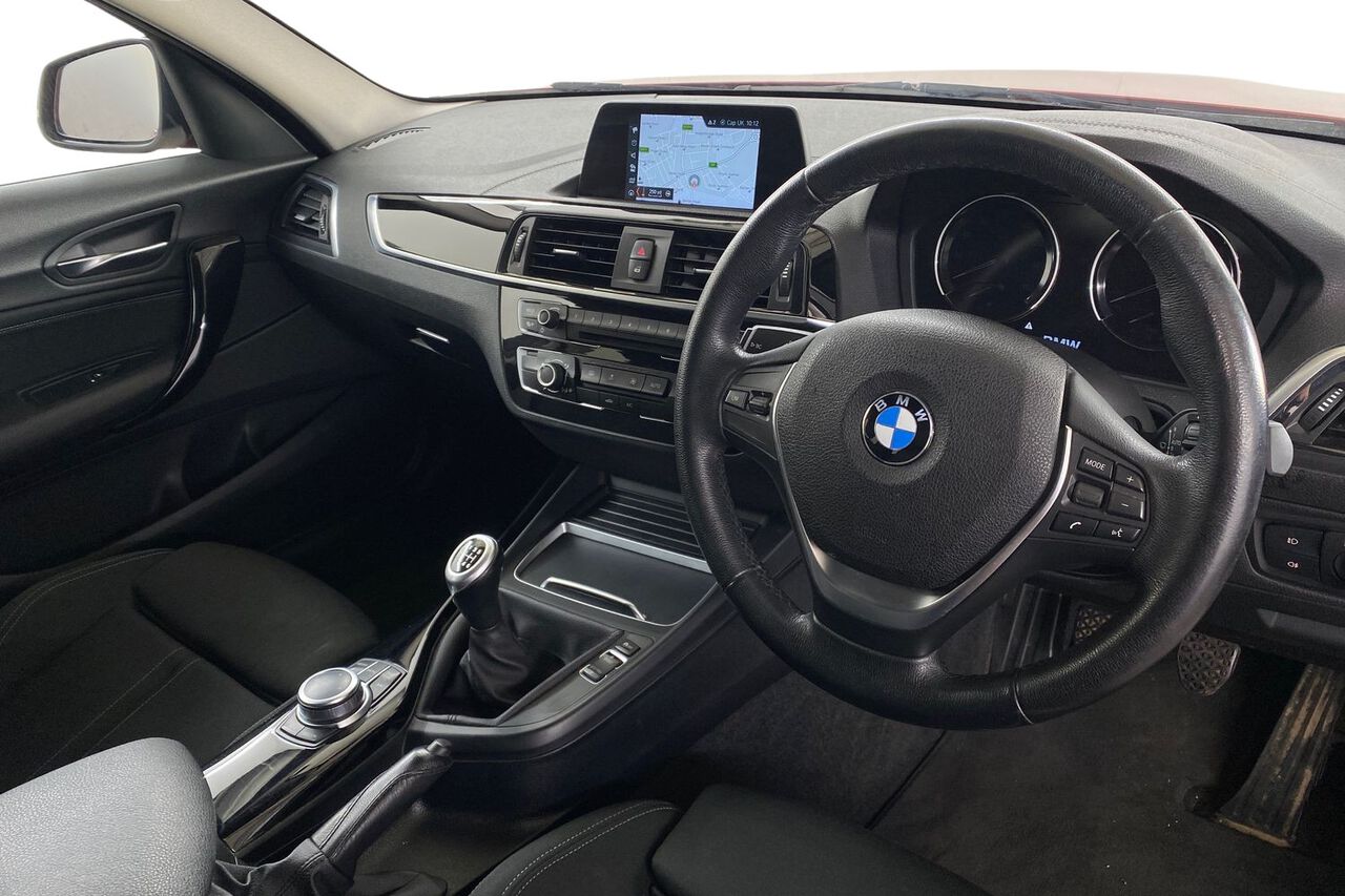 BMW 1 SERIES, , hi-res