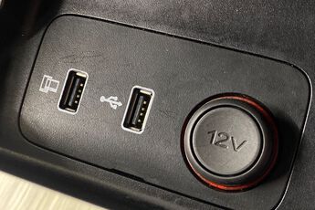 MG MOTOR UK HS, , hi-res
