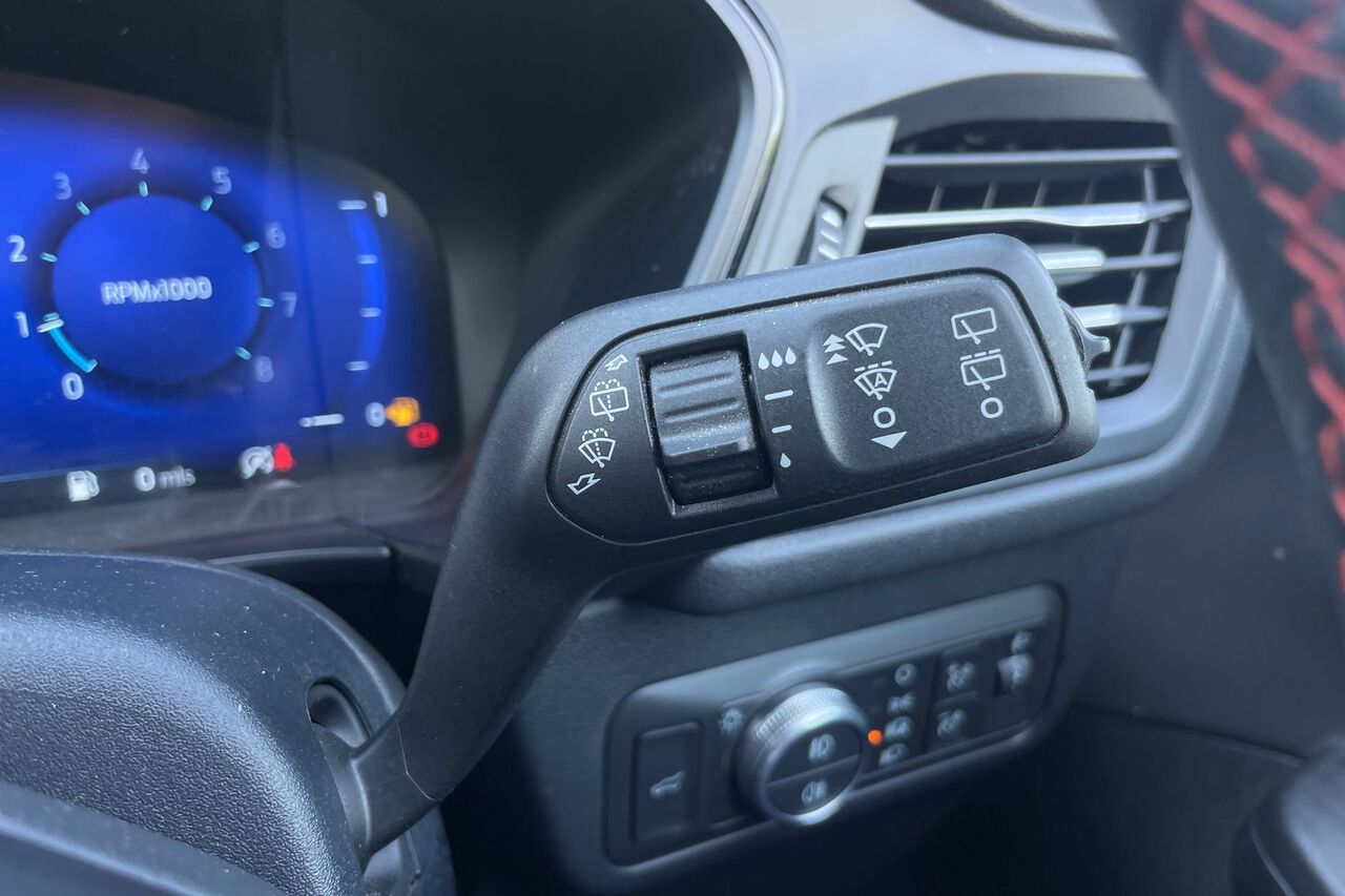 FORD KUGA, , hi-res