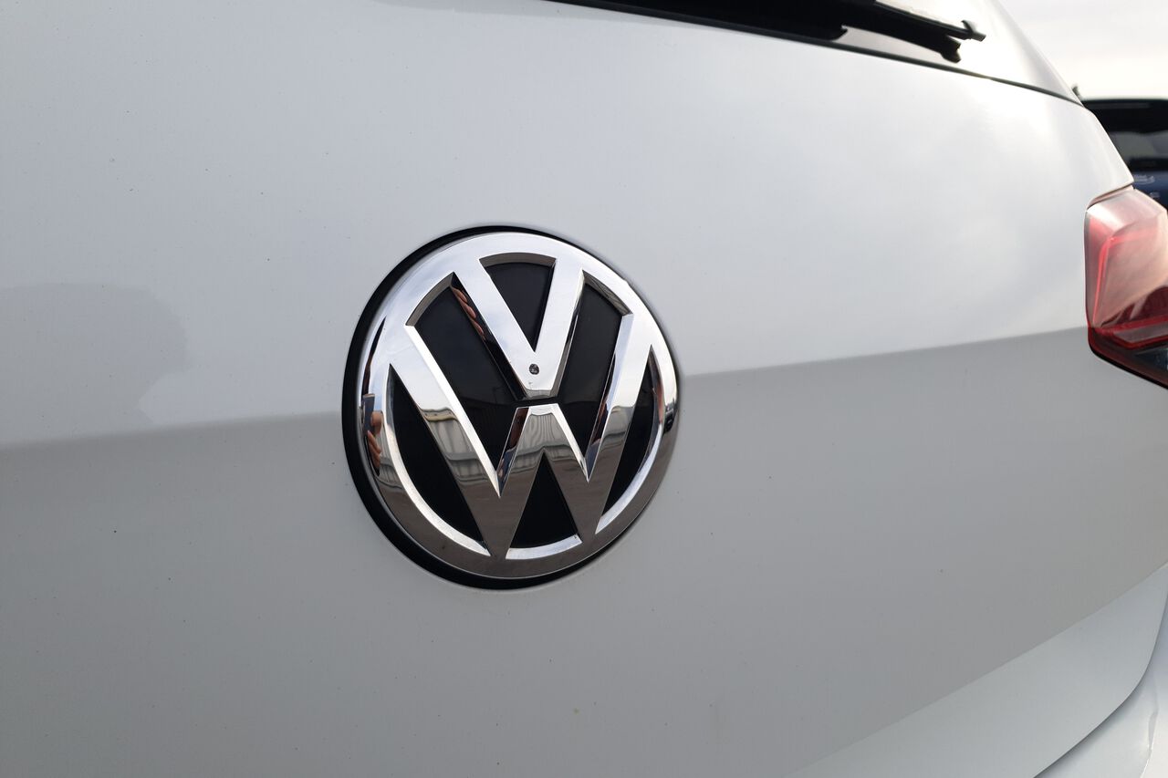 VOLKSWAGEN GOLF, , hi-res