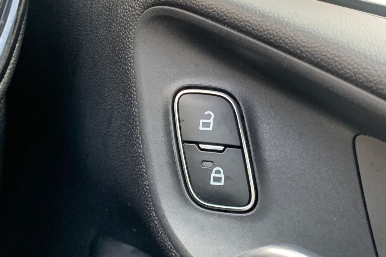FORD FIESTA, , hi-res