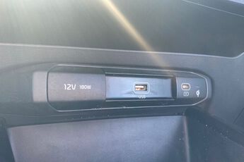 KIA NIRO, , hi-res