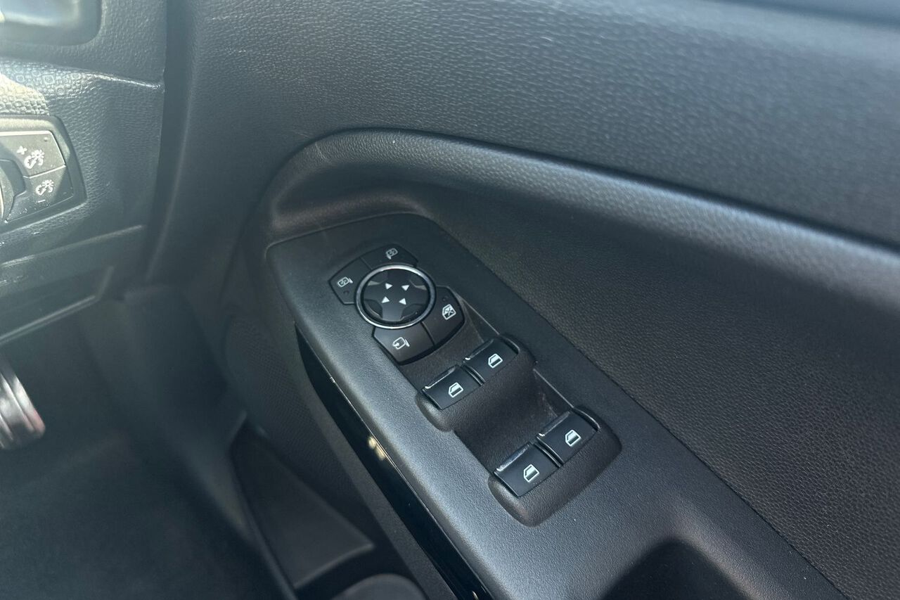 FORD ECOSPORT, , hi-res