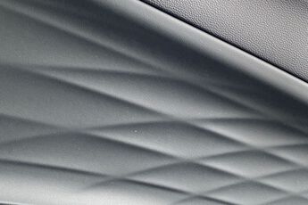 MG MOTOR UK HS, , hi-res