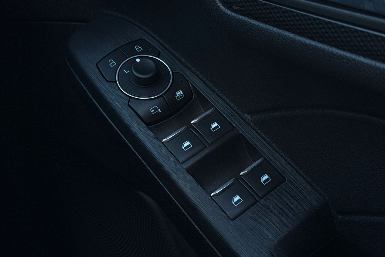 FORD KUGA, , hi-res