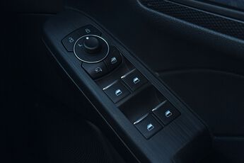 FORD KUGA, , hi-res