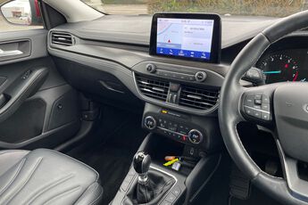 FORD FOCUS VIGNALE, , hi-res