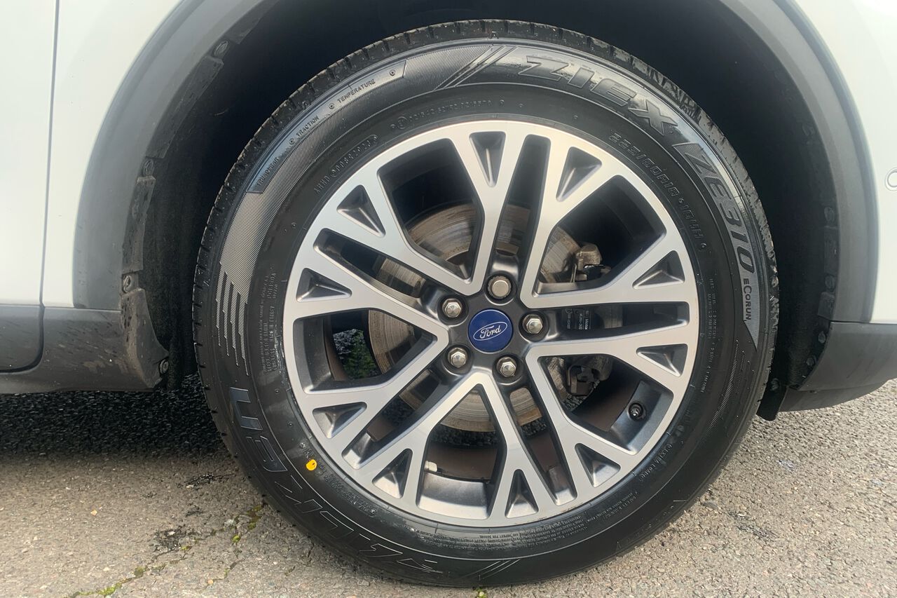 FORD KUGA, , hi-res