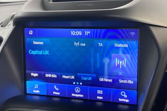 FORD KUGA VIGNALE, , hi-res