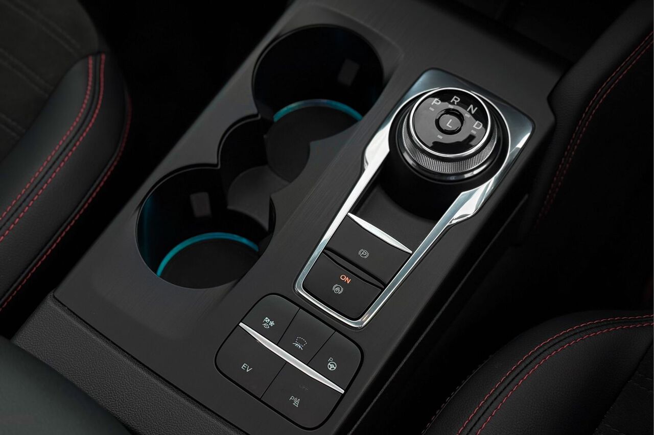 FORD KUGA, , hi-res