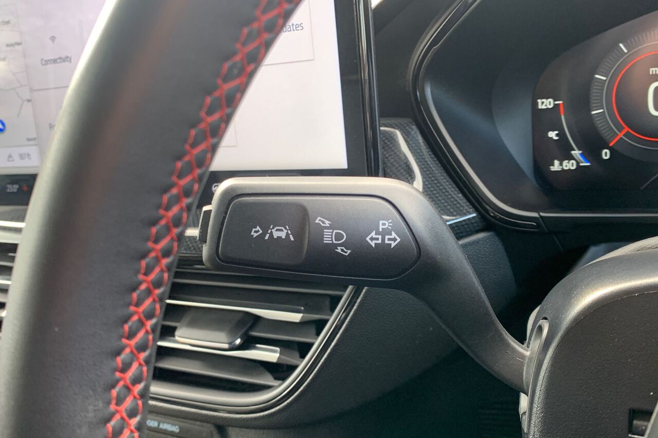 FORD FOCUS, , hi-res