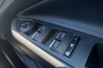 FORD KUGA, , hi-res
