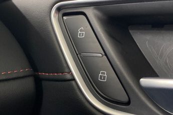 MG MOTOR UK HS, , hi-res