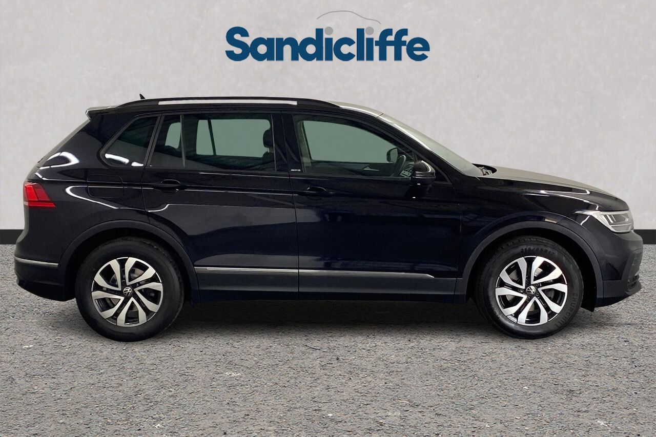 VOLKSWAGEN TIGUAN, , hi-res