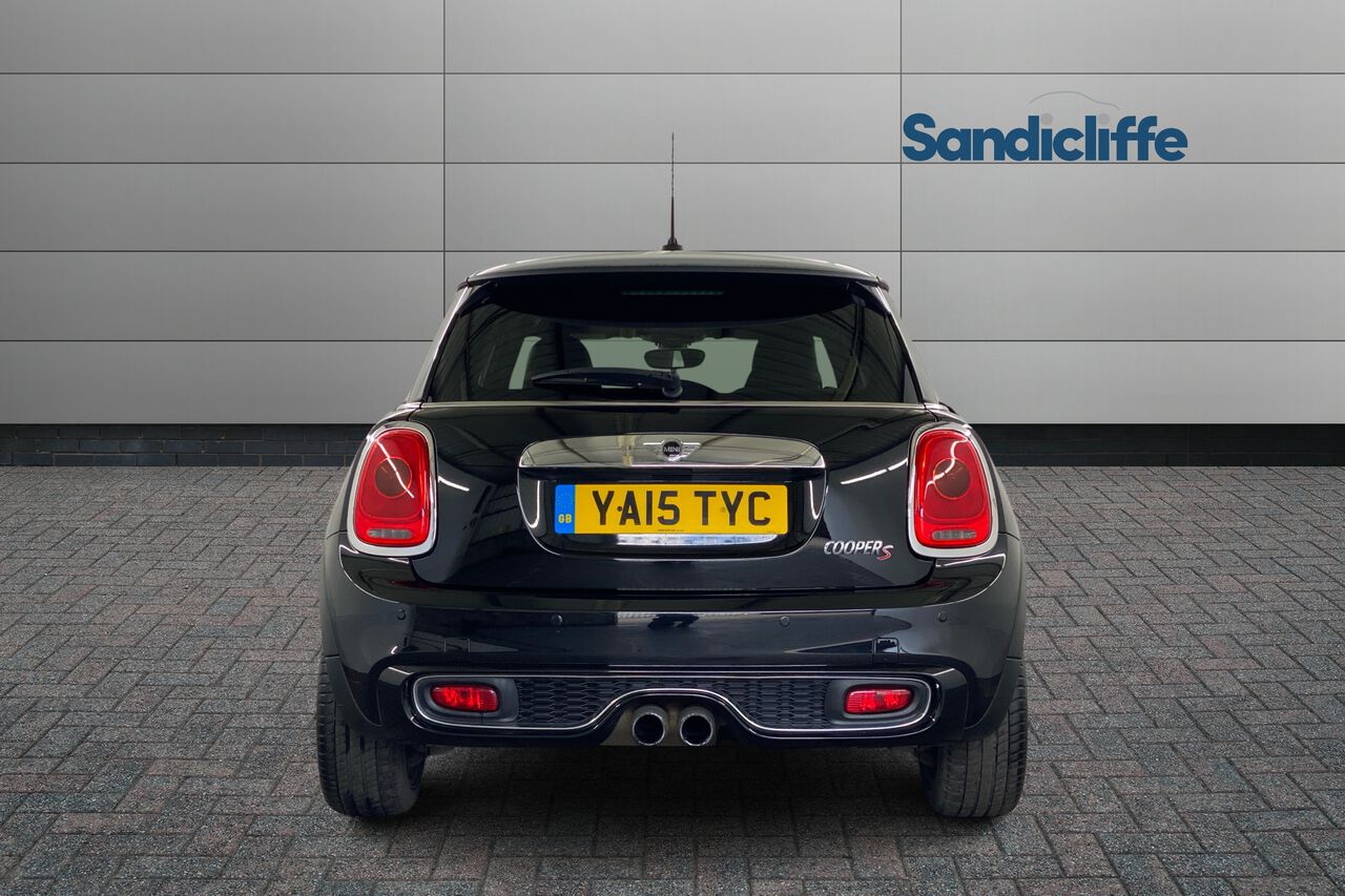 MINI HATCHBACK, , hi-res