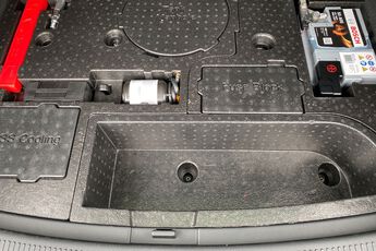 MG MOTOR UK HS, , hi-res