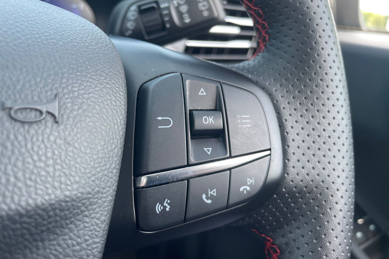 FORD KUGA, , hi-res