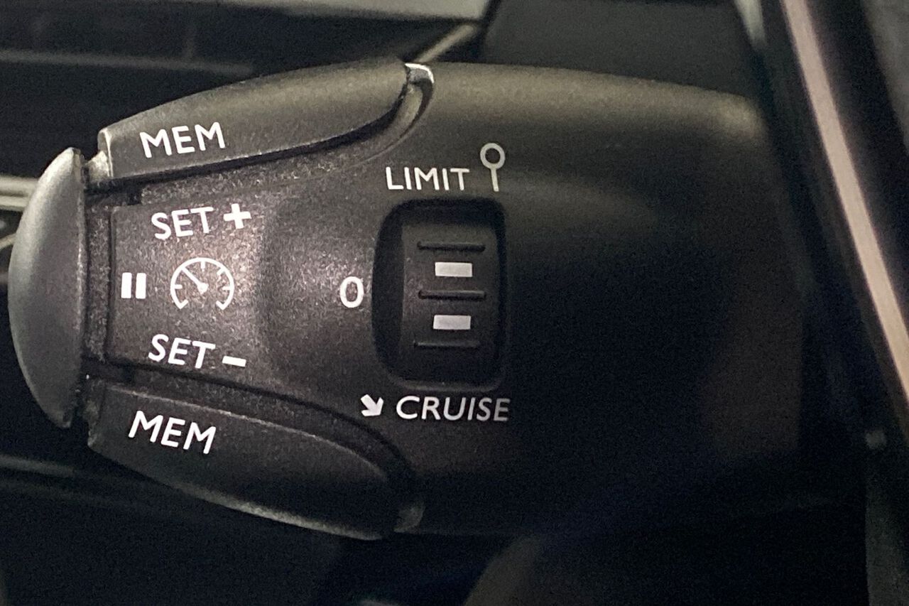 PEUGEOT 2008, , hi-res