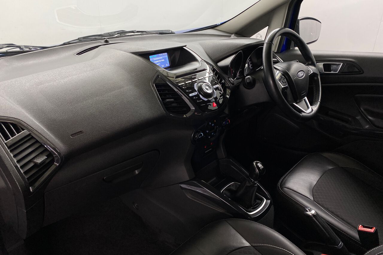 FORD ECOSPORT, , hi-res