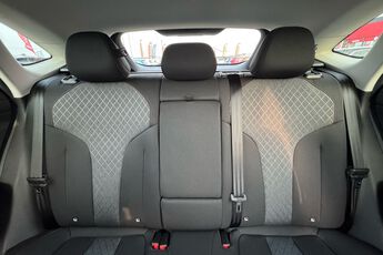 MG MOTOR UK HS, , hi-res