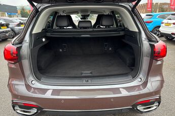 MG MOTOR UK HS, , hi-res