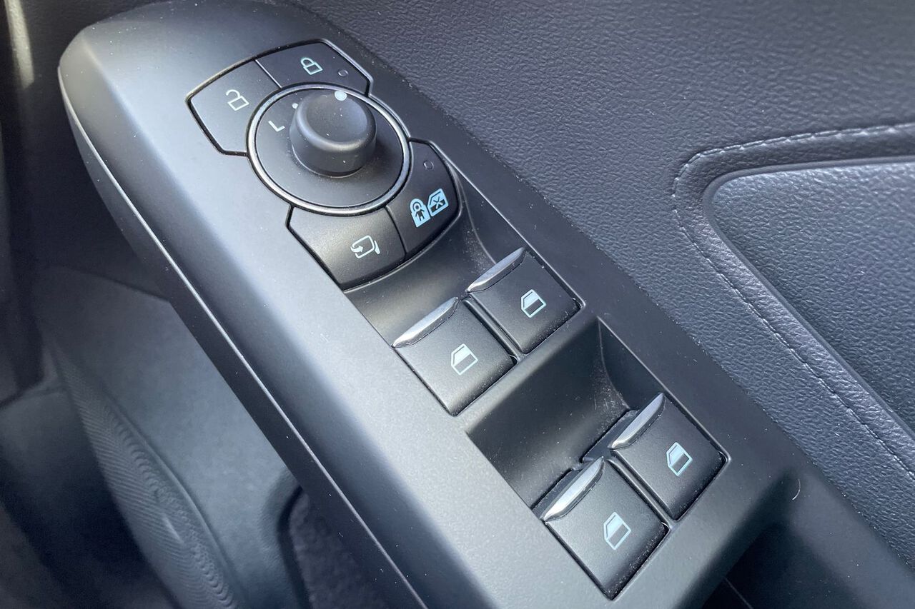 FORD FOCUS, , hi-res