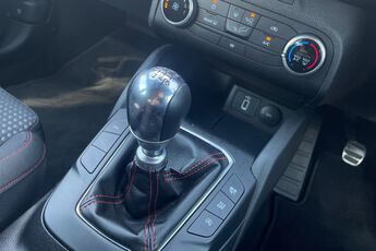 FORD FOCUS, , hi-res