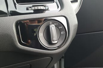 VOLKSWAGEN GOLF, , hi-res
