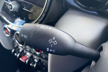 MINI HATCHBACK, , hi-res