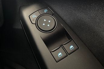 FORD FIESTA, , hi-res