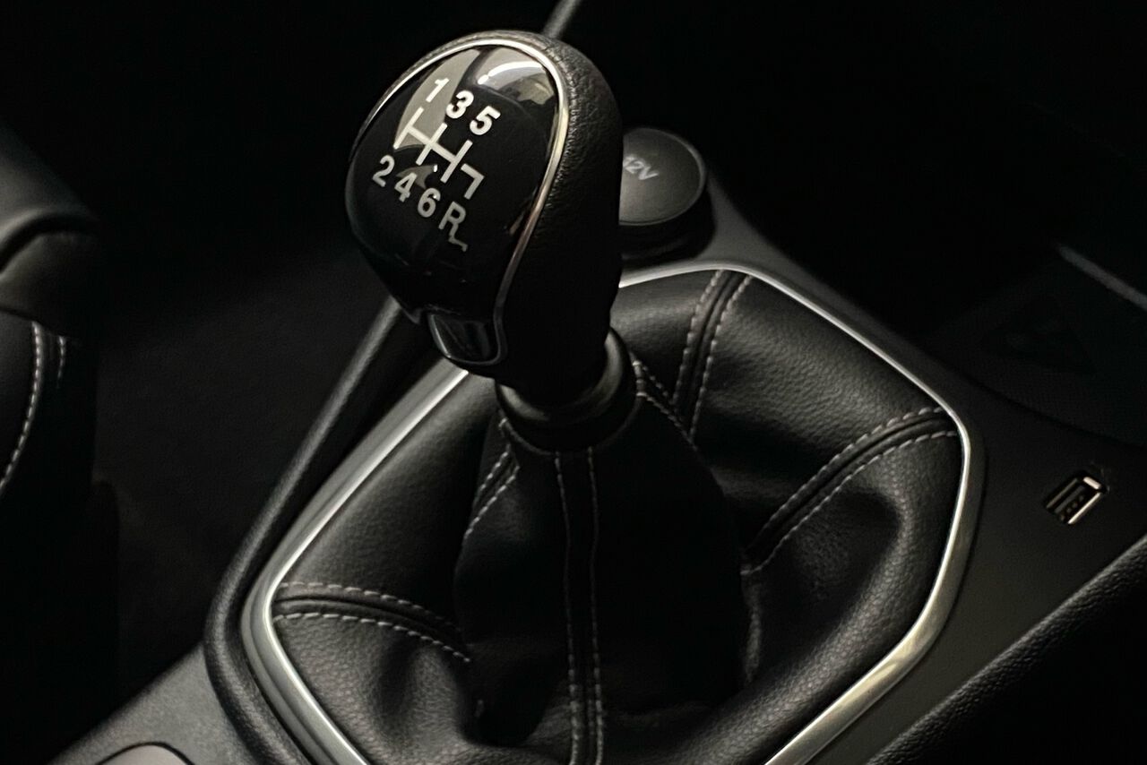 FORD FIESTA, , hi-res