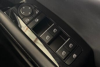 MAZDA 3, , hi-res